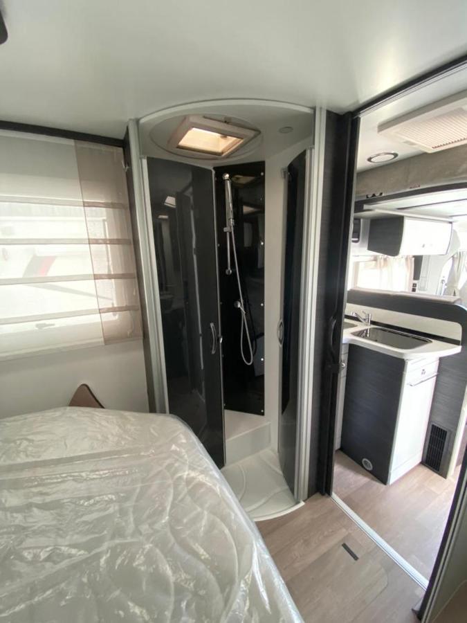 Magnifica Autocaravana Adria Matrix Axess 670Sl Granada Exterior photo