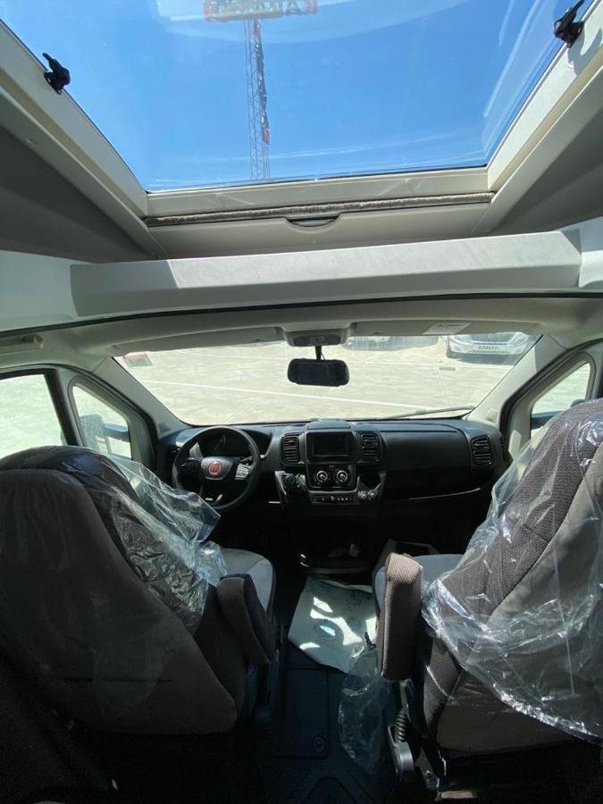 Magnifica Autocaravana Adria Matrix Axess 670Sl Granada Exterior photo